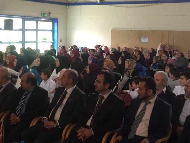 Luton Türk İslam ve Kültür Merkezi Kutlu Doğum Haftası  Luton Türk İslam ve Kültür Merkezi'nin Kutlu Doğum Haftası  Hz. Peygamber ve güven toplumu adlı program