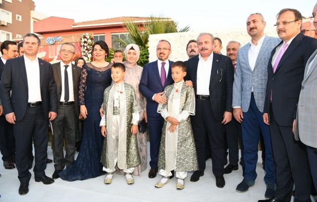 Turan ailesinin mutlu günü