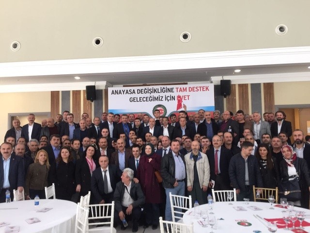 HAK-İŞ İstanbul İl Başkanlığı HAK-İŞ’li emekçiler ve vatandaşlarla bir araya geldi.