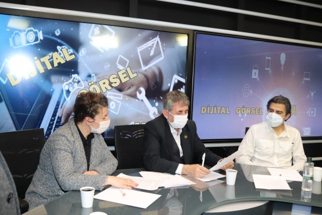 Uluslararası Dijital Medya Derneği kongresi Resimleri