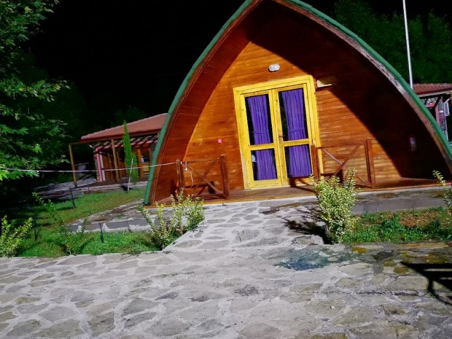 Doğa ile içiçe bir tatil köyü