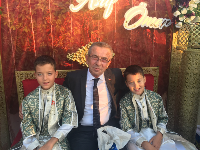 Turan ailesinin mutlu günü