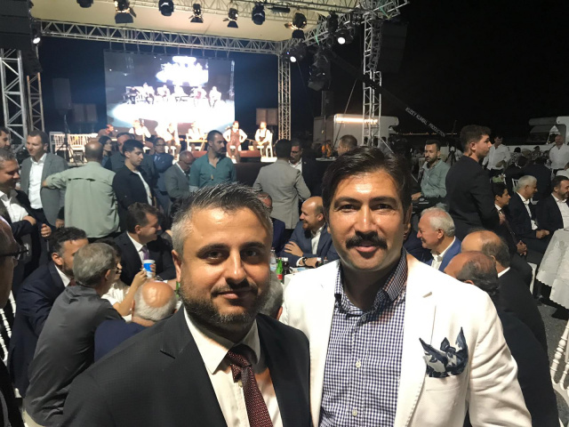 Turan ailesinin mutlu günü