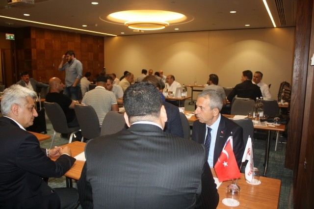 İnegöllü Mobilyacılar ilk defa İngiltere’de