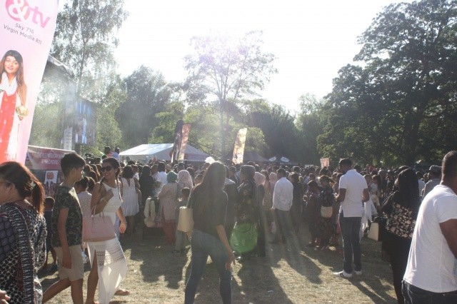 Luton'da Güney Asya Rüzgarları esti  (Foto galeri)