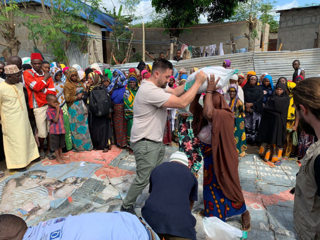 Erbakan Vakfı Avrupa'dan Tanzanya'ya yardımeli uzandı