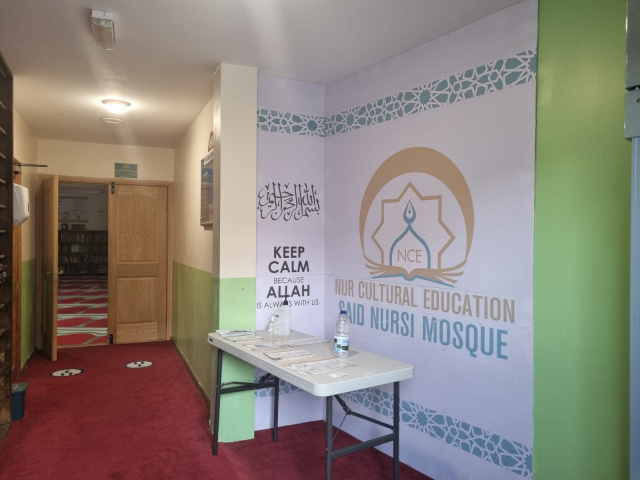 Said Nursi Mosque Kültür Merkezi Hizmet Binası Yardım Bekliyor