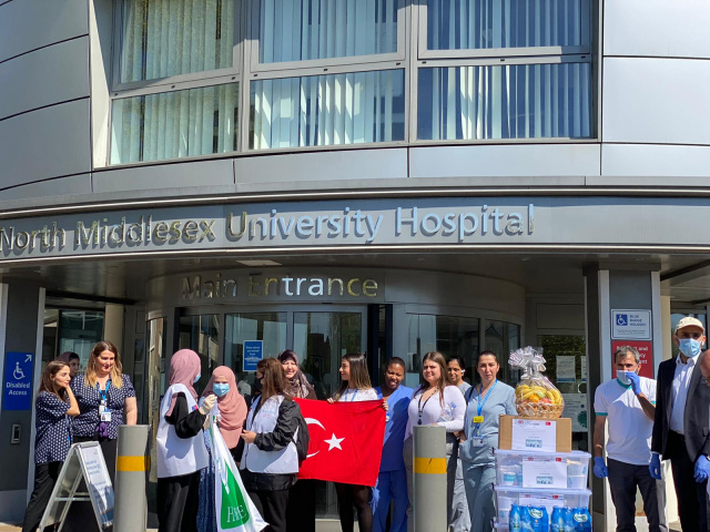 İslam Toplumu Milli Görüş (ICMG) Londra’da “İyi ki Varsınız” Dedi