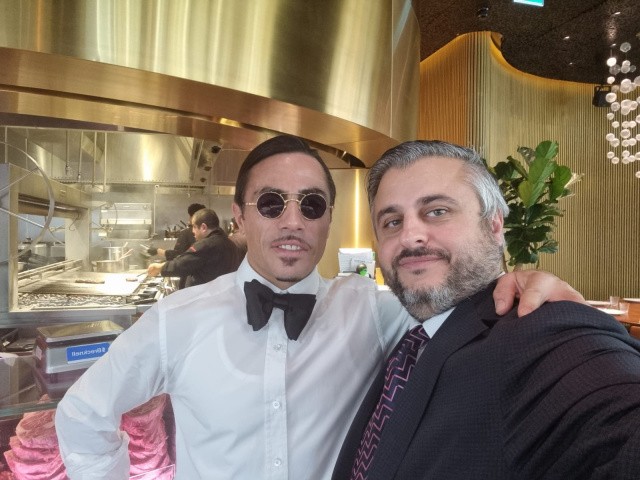 Ünlü Şef Nusret'e Kültür ve Turizm Elçisi Beratı Verildi