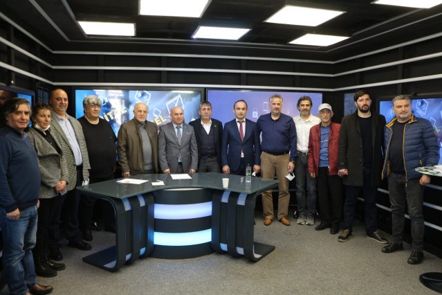 Uluslararası Dijital Medya Derneği kongresi Resimleri