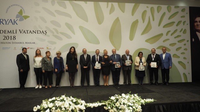 Nuri Bulgurcu’ya Örnek Vatandaş Ödülü verildi