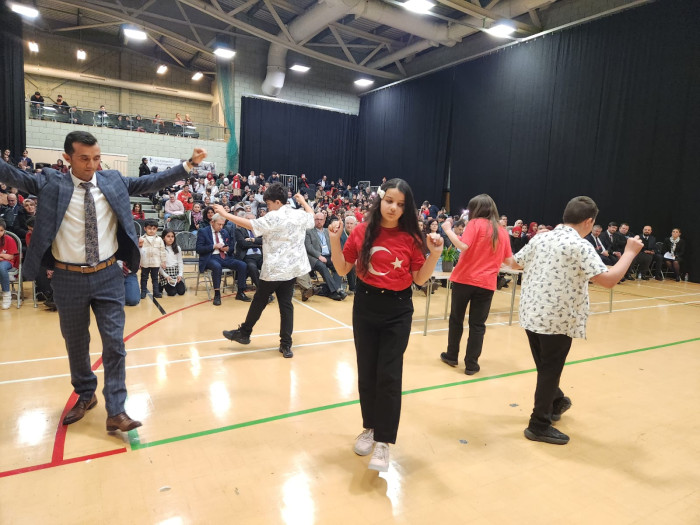 Portsmouth Türk Deniz Şehitliği’nde anma töreni düzenlendi