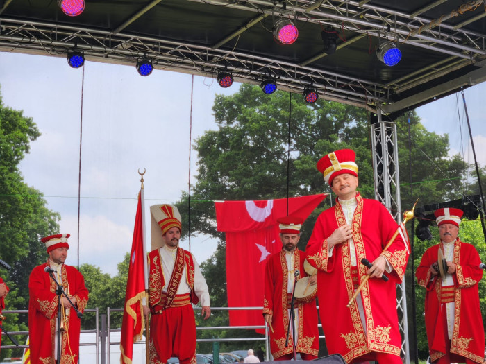 İngiltere'de T&uuml;rkiye r&uuml;zgarı esti