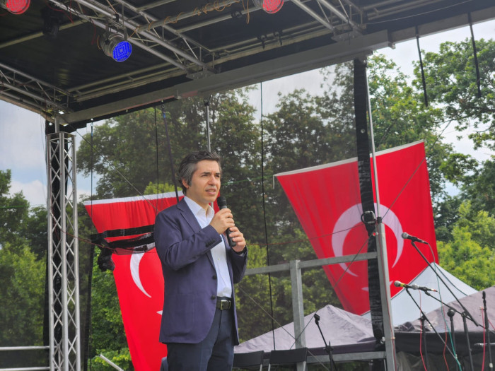 İngiltere'de T&uuml;rkiye r&uuml;zgarı esti