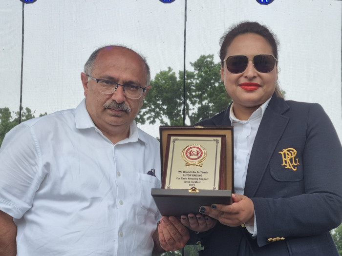 İngiltere'de T&uuml;rkiye r&uuml;zgarı esti