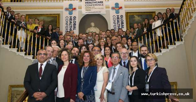 T&uuml;rkiye ve İngiltere arasında sağlık işbirlikleri k&ouml;pr&uuml;s&uuml; kuruluyor
