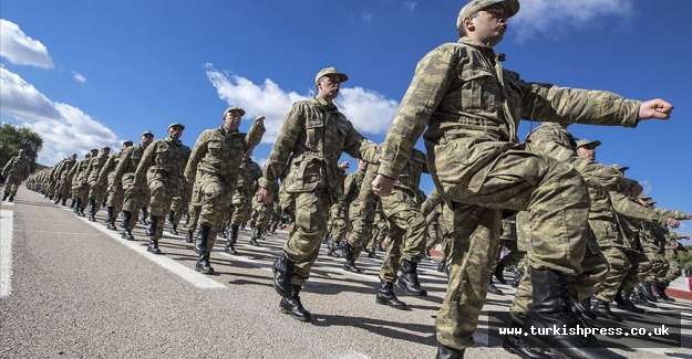 Askerlik s&uuml;resini 6 aya indiren teklif TBMM'de kabul edildi