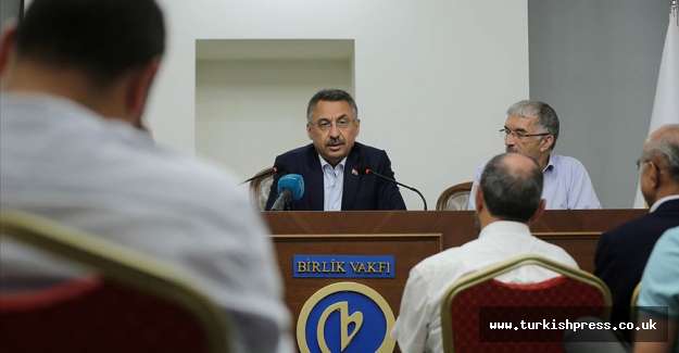 Mursi herkes i&ccedil;in bir bayrak ve sembole d&ouml;n&uuml;şm&uuml;ş durumda