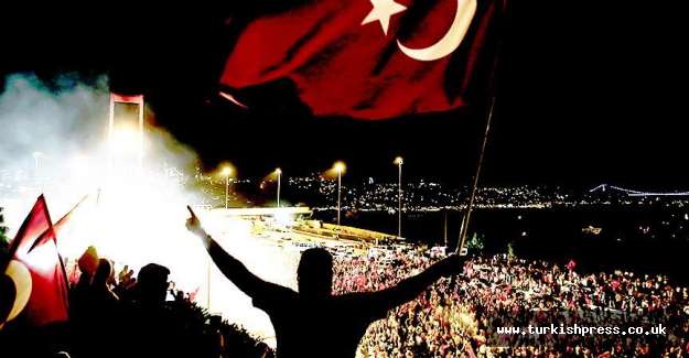 D&uuml;nyanın d&ouml;rt bir yanında 15 Temmuz şehitleri anıldı