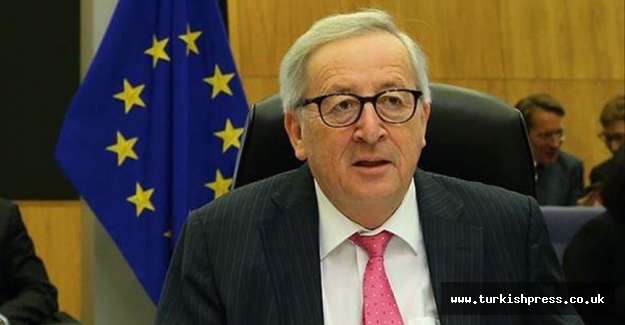 EU's Juncker: No-deal Brexit risk is 'palpable