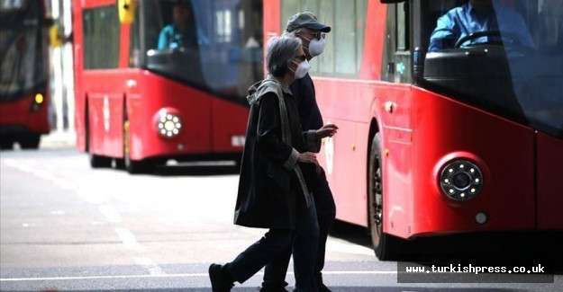 UK to mull local lockdowns for local outbreaks