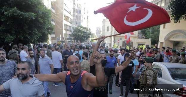 L&uuml;bnan'da Ermeni asıllı sunucunun T&uuml;rkiye'ye hakaret etmesi tepkilere yol a&ccedil;tı (Videoyu izle)
