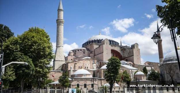 Ayasofya'da kılınacak ilk cuma namazı G&uuml;ney Afrika Cumhuriyeti'nde canlı yayınlanacak