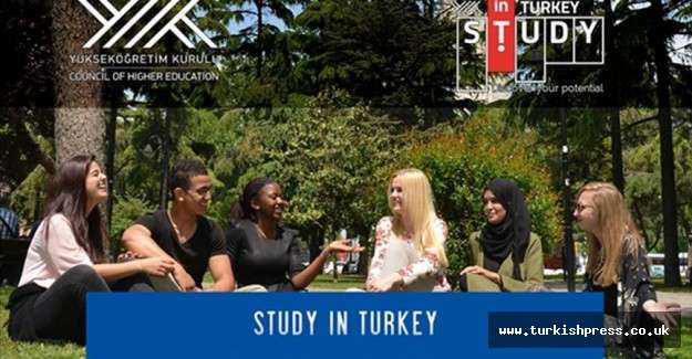 T&uuml;rk &uuml;niversitelerini sanal ortamda tanıtan fuara yoğun ilgi g&ouml;sterildi