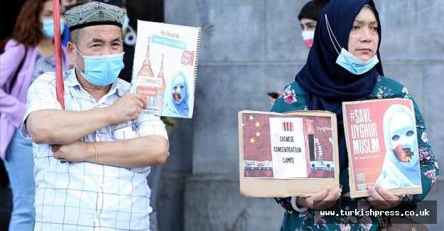 &Ccedil;in'in son 3 yılda Uygurlara ait yaklaşık 8 bin 500 dini mekanı yok ettiği iddiası