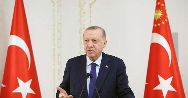 Cumhurbaşkanı Erdoğan: Salgın &ccedil;eşitli sıkıntılar getirse de iş d&uuml;nyamızın &ouml;n&uuml;nde yeni fırsat pencereleri de a&ccedil;ıyor