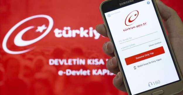 'T&uuml;rkiye'nin dijital y&uuml;z&uuml; e-Devlet Kapısı'na ge&ccedil;en yıl 2,3 milyarı aşkın giriş oldu