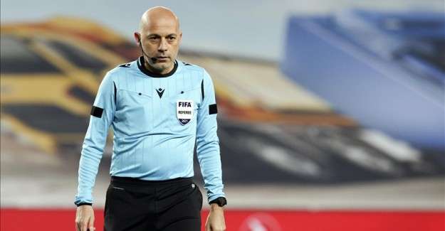IFFHS, C&uuml;neyt &Ccedil;akır'ı 21. y&uuml;zyılın en iyi ikinci hakemi se&ccedil;ti