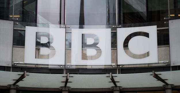 İngiliz yayın kuruluşu BBC 'İslam'a ve M&uuml;sl&uuml;man kadınlara karşı' &ouml;nyargıyı g&uuml;&ccedil;lendirmekle su&ccedil;landı