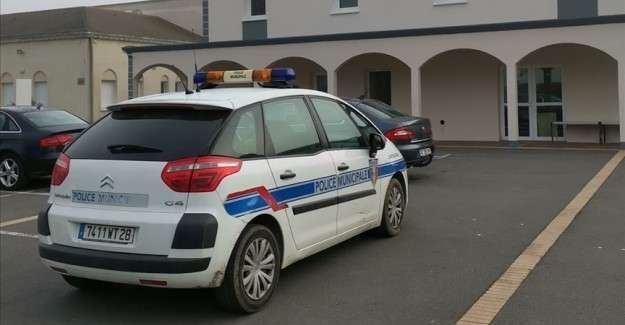 Fransa'nın Rennes kentindeki İbni Sina Camisi ikinci kez İslamofobik saldırıya uğradı