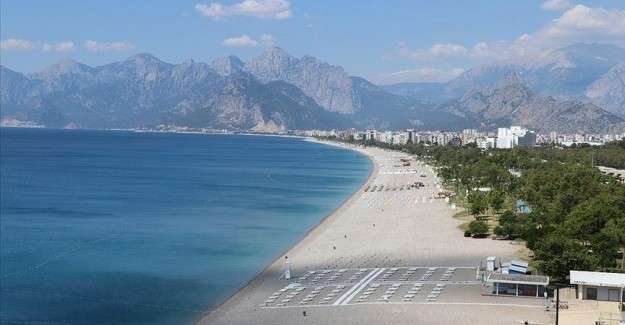 Turkey hopes full lockdown will be good for tourism