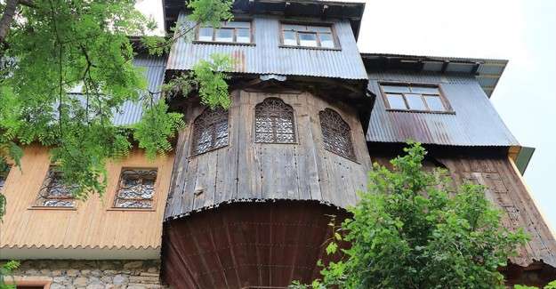 Medeniyetleri buluşturan Kemaliye UNESCO'nun kalıcı miras listesine girmek istiyor