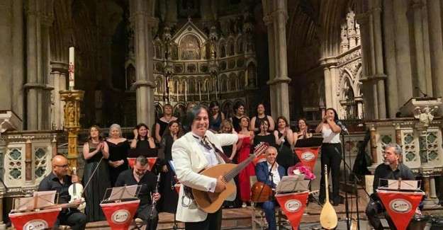Londra TSM Korosu'ndan St John Kilisesi'nde T&uuml;rk M&uuml;ziği Esintisi
