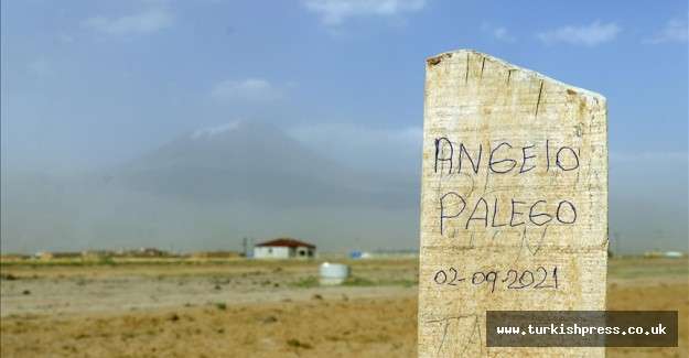 Nuh'un Gemisi'ni araştırırken rahatsızlanarak &ouml;len İtalyan araştırmacı, vasiyeti &uuml;zerine Ağrı'da defnedildi