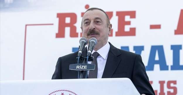 Azerbaycan Cumhurbaşkanı Aliyev: T&uuml;rkiye ile hem dostuz hem kardeşiz hem de artık resmen m&uuml;ttefikiz