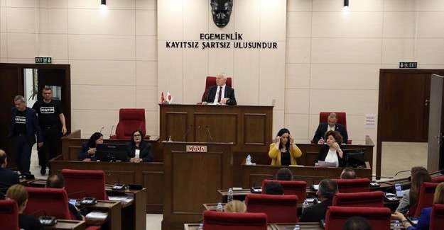 KKTC'de UBP-DP-YDP koalisyon h&uuml;k&uuml;meti g&uuml;venoyu aldı