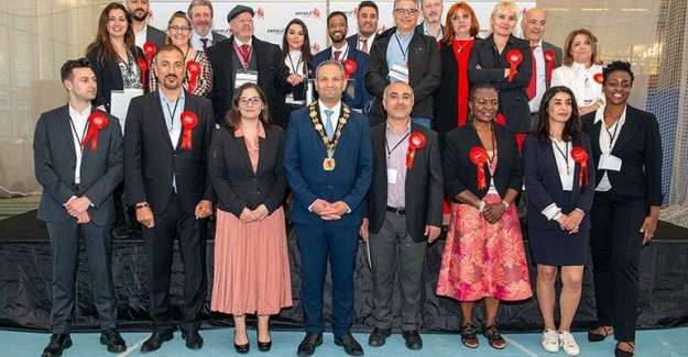 Londra&rsquo;da belediye meclis &uuml;yeliğine se&ccedil;ilen T&uuml;rk k&ouml;kenli siyaset&ccedil;iler belli oldu
