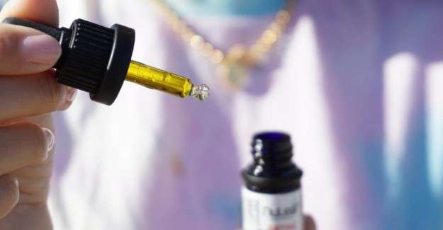 Scientists find &lsquo;little evidence to show cannabis oils help end pain&rsquo;