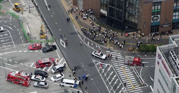 Abe suikastı sonrası Japonya polis teşkilatının en &uuml;st ismi istifa ediyor