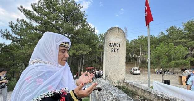 Ertuğrul Gazi'nin oğlu Saru Batu Savcı Bey, Domani&ccedil;'teki kabri başında anıldı