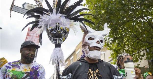 London's Notting Hill Carnival resumes after 2-year hiatus