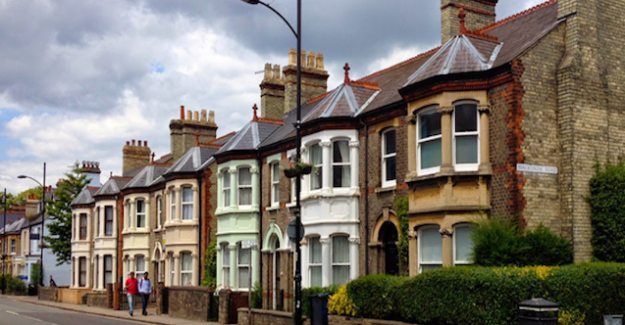 Londra&rsquo;da ortalama gelirli birinin ev alabilmek i&ccedil;in maaşını 40 yıl biriktirmesi gerekiyor