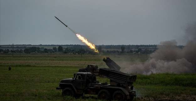 Rusya: Ukrayna'nın Herson b&ouml;lgesinde 8 HIMARS &ccedil;ok namlulu roketatar f&uuml;zesi havada vuruldu