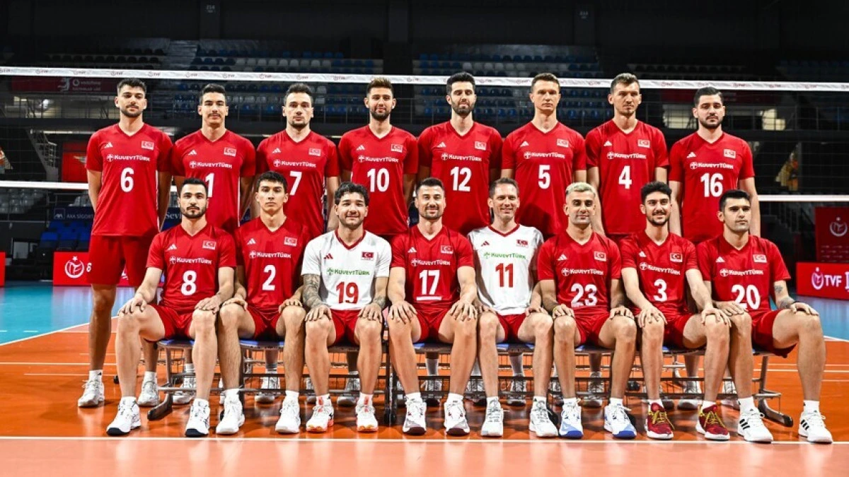 A Milli Erkek Voleybol Takımı, d&uuml;nya sıralamasında ilk 10'da yer aldı