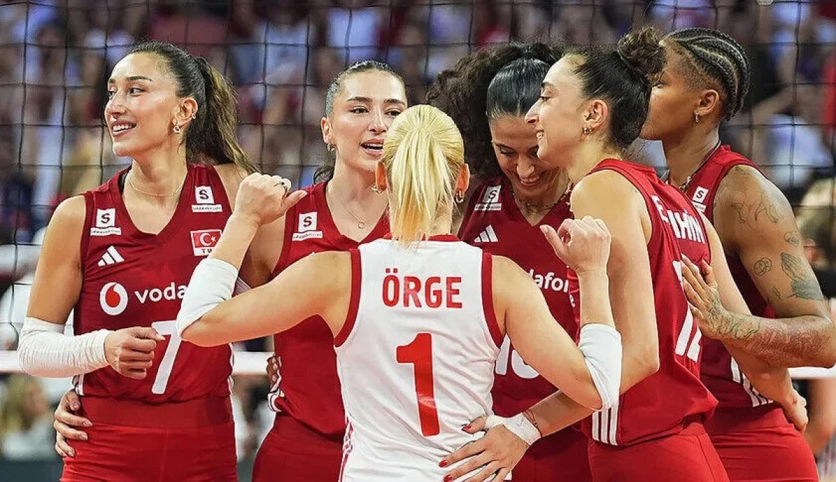 A Milli Kadın Voleybol Takımı'nın konuğu Polonya 