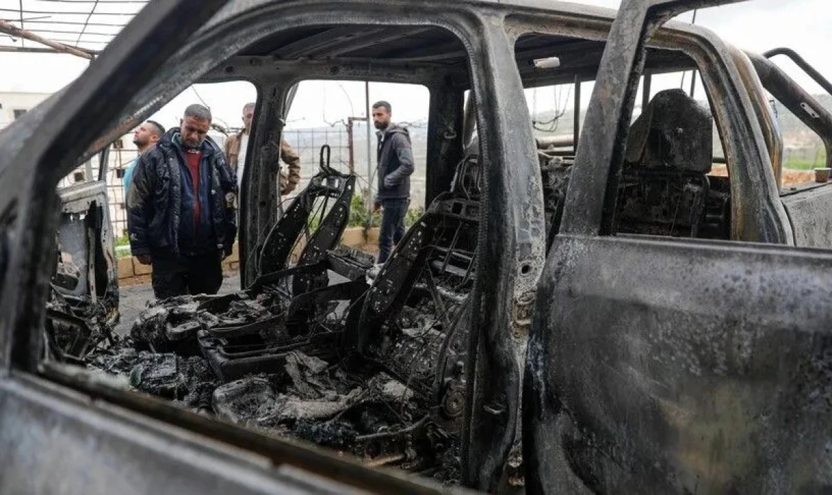 Batı Şeria&rsquo;da Ara&ccedil;lar Yakıldı, Arazilere El Konuldu
